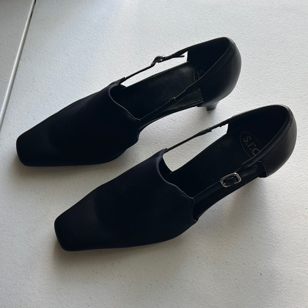 S.R.O, Black, Square Toe Shoes, Size 7.5